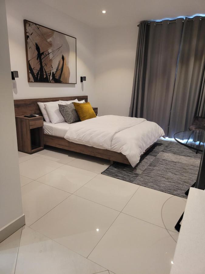 Rt Properties @ The Lennox Airport Residential Accra Eksteriør bilde