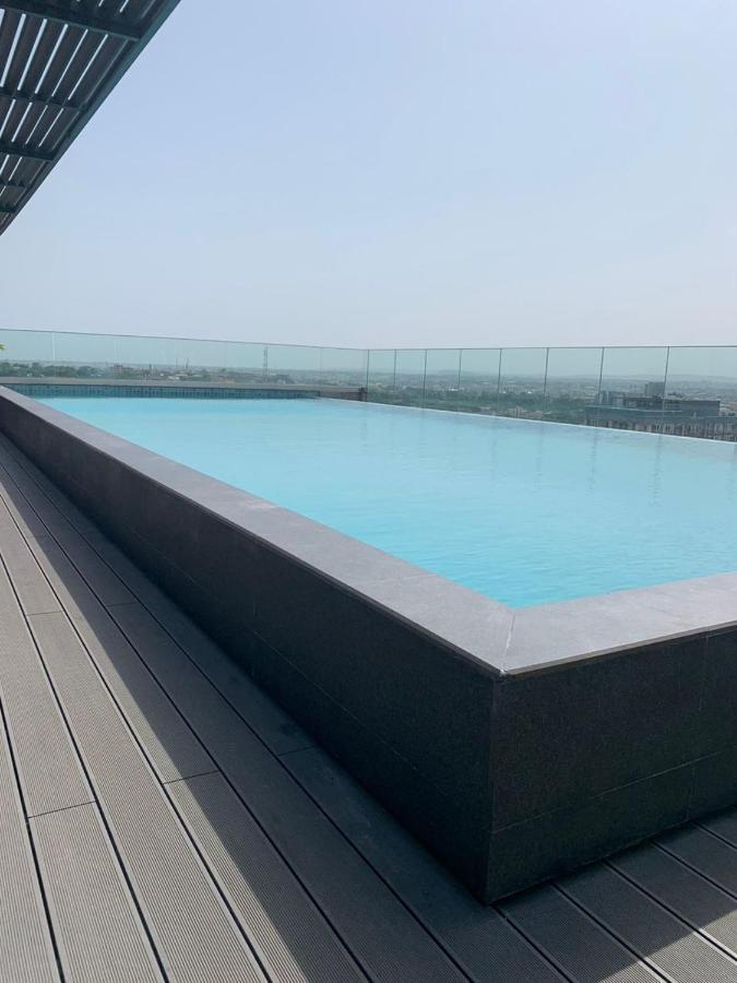 Rt Properties @ The Lennox Airport Residential Accra Eksteriør bilde