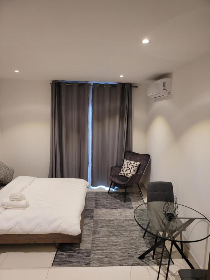 Rt Properties @ The Lennox Airport Residential Accra Eksteriør bilde