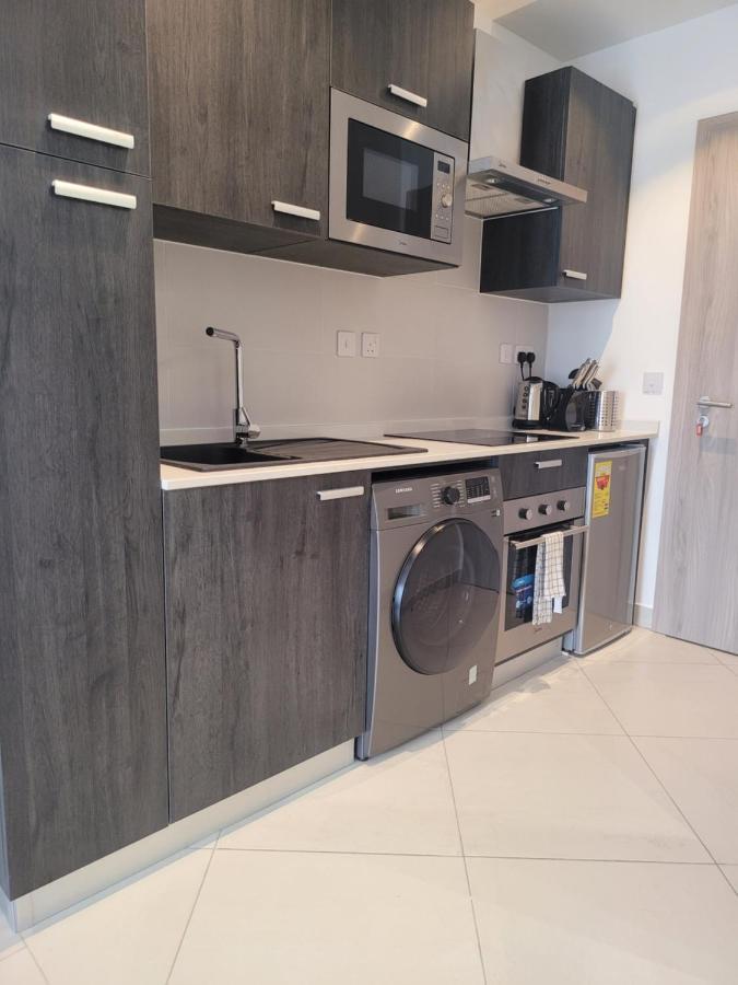 Rt Properties @ The Lennox Airport Residential Accra Eksteriør bilde