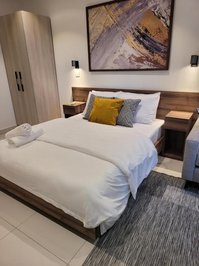 Rt Properties @ The Lennox Airport Residential Accra Eksteriør bilde
